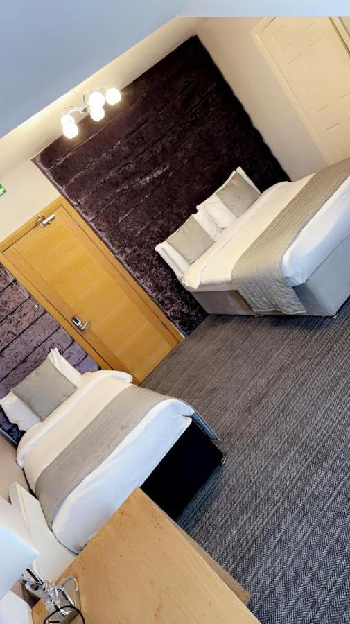 Hotels 24-7 - The Old Victoria Hotel Newport  Extérieur photo